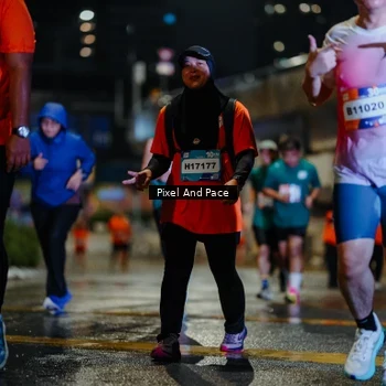 Runner Photo 7802379