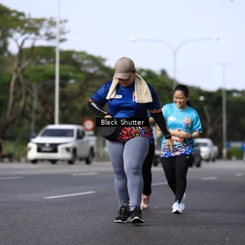 Runner Photo 7802386