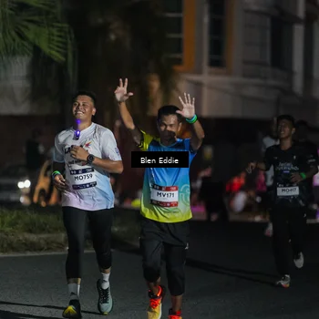 Runner Photo 7802401