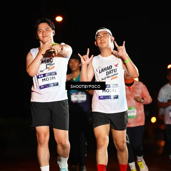 Runner Photo 7802407