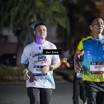 Runner Photo 7802414