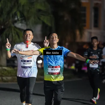 Runner Photo 7802417