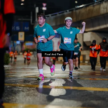 Runner Photo 7802421
