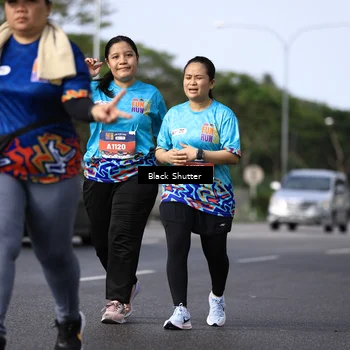 Runner Photo 7802428