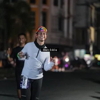 Runner Photo 7802435