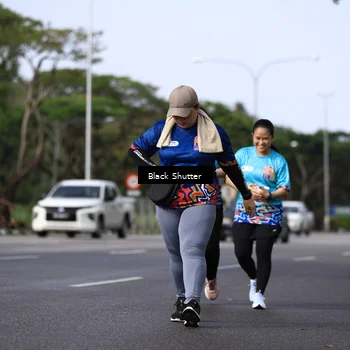 Runner Photo 7802444