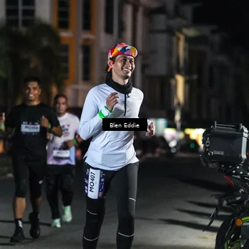 Runner Photo 7802449