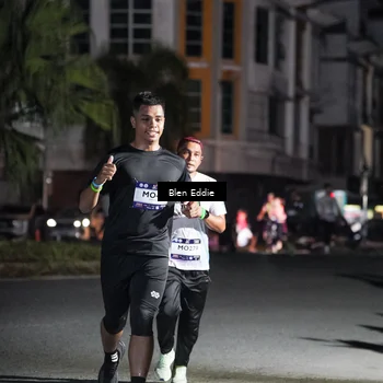 Runner Photo 7802459