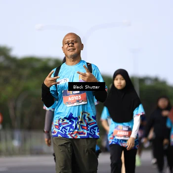 Runner Photo 7802478