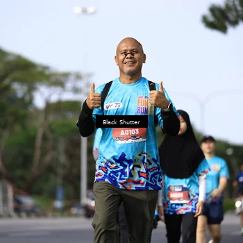Runner Photo 7802496