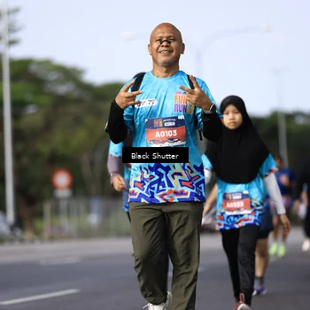 Runner Photo 7802501