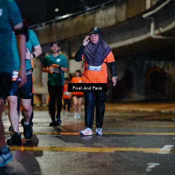 Runner Photo 7802505