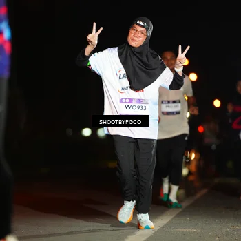 Runner Photo 7802524