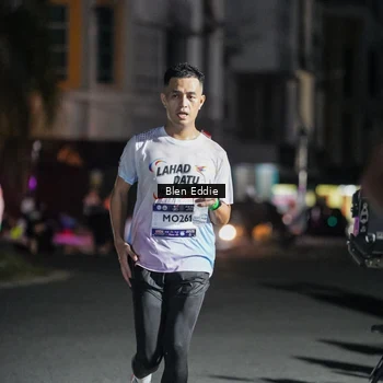 Runner Photo 7802527