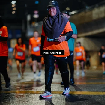 Runner Photo 7802545