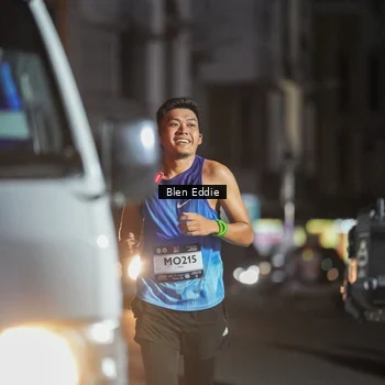 Runner Photo 7802552