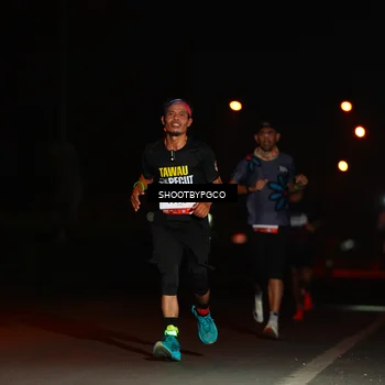 Runner Photo 7802554