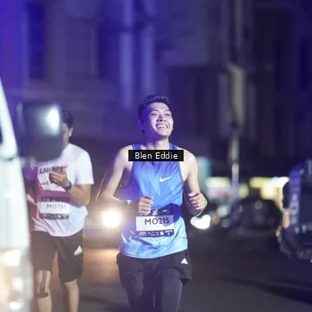 Runner Photo 7802558