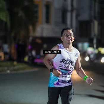 Runner Photo 7802586