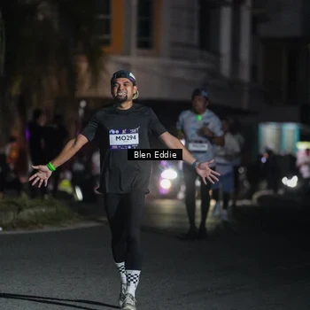 Runner Photo 7802593