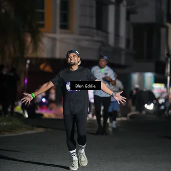 Runner Photo 7802594