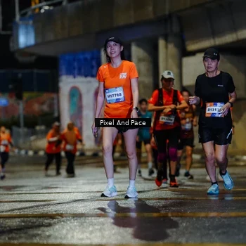 Runner Photo 7802607