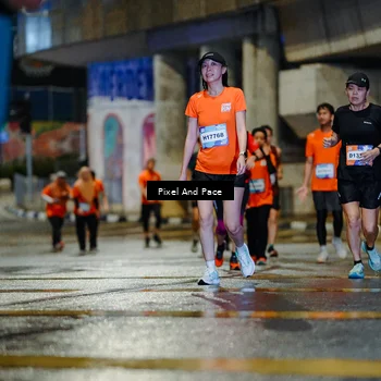 Runner Photo 7802612
