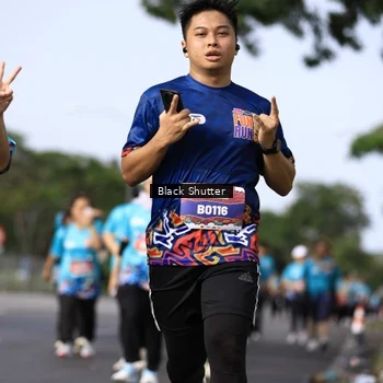 Runner Photo 7802614