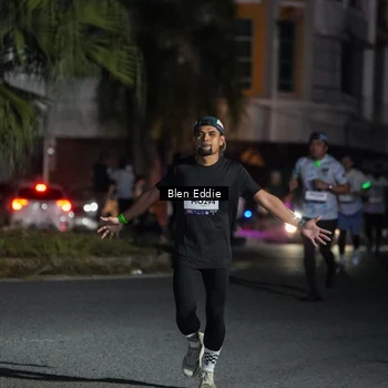 Runner Photo 7802619