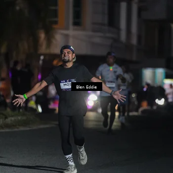 Runner Photo 7802622