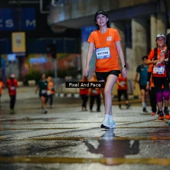 Runner Photo 7802624