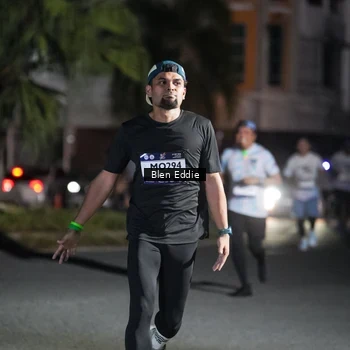 Runner Photo 7802632