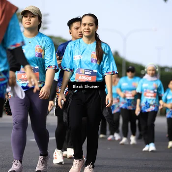 Runner Photo 7802638