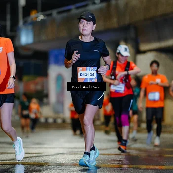 Runner Photo 7802642