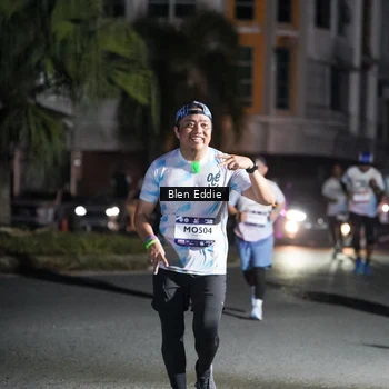 Runner Photo 7802646