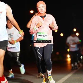 Runner Photo 7802649