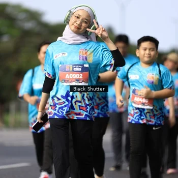 Runner Photo 7802654