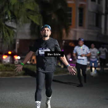 Runner Photo 7802657