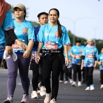 Runner Photo 7802663