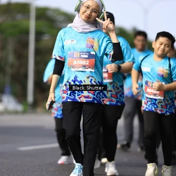Runner Photo 7802664
