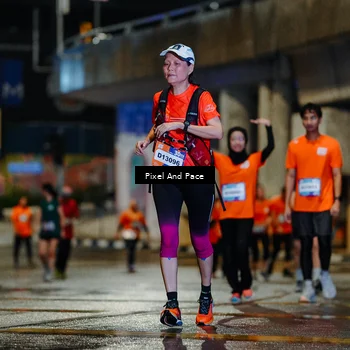 Runner Photo 7802673