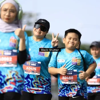 Runner Photo 7802685