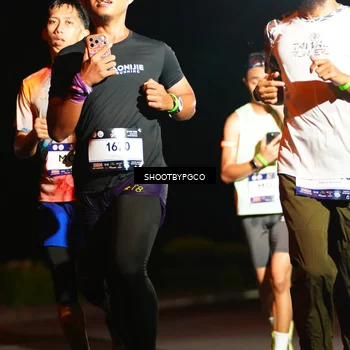 Runner Photo 7802693