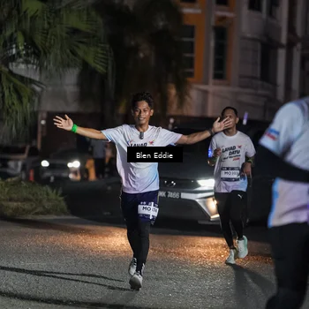 Runner Photo 7802733