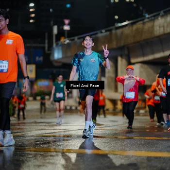 Runner Photo 7802757