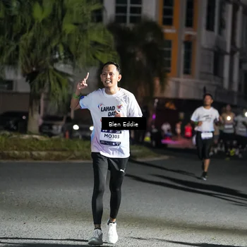 Runner Photo 7802763