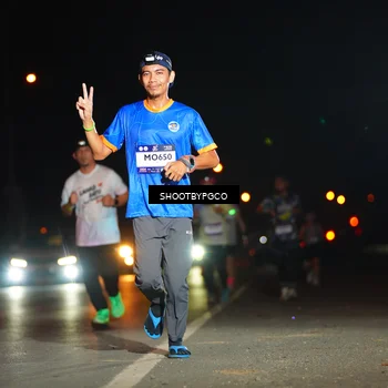 Runner Photo 7802766