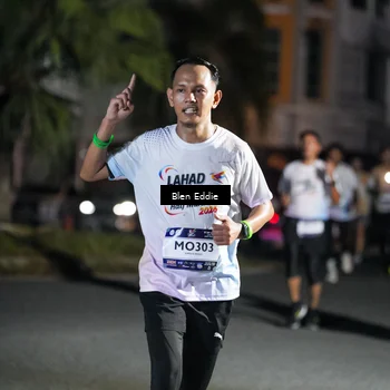 Runner Photo 7802774