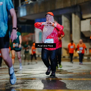 Runner Photo 7802781