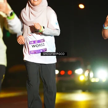 Runner Photo 7802792